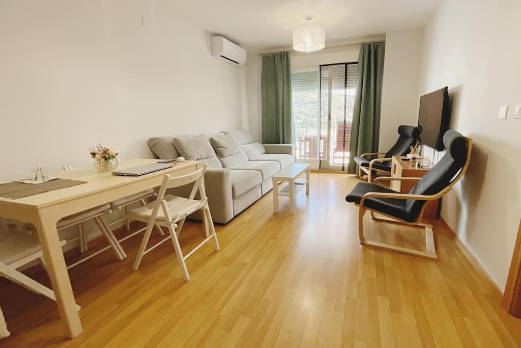 Balcon Hacia La Montana Apartamento Guejar Sierra Exterior foto
